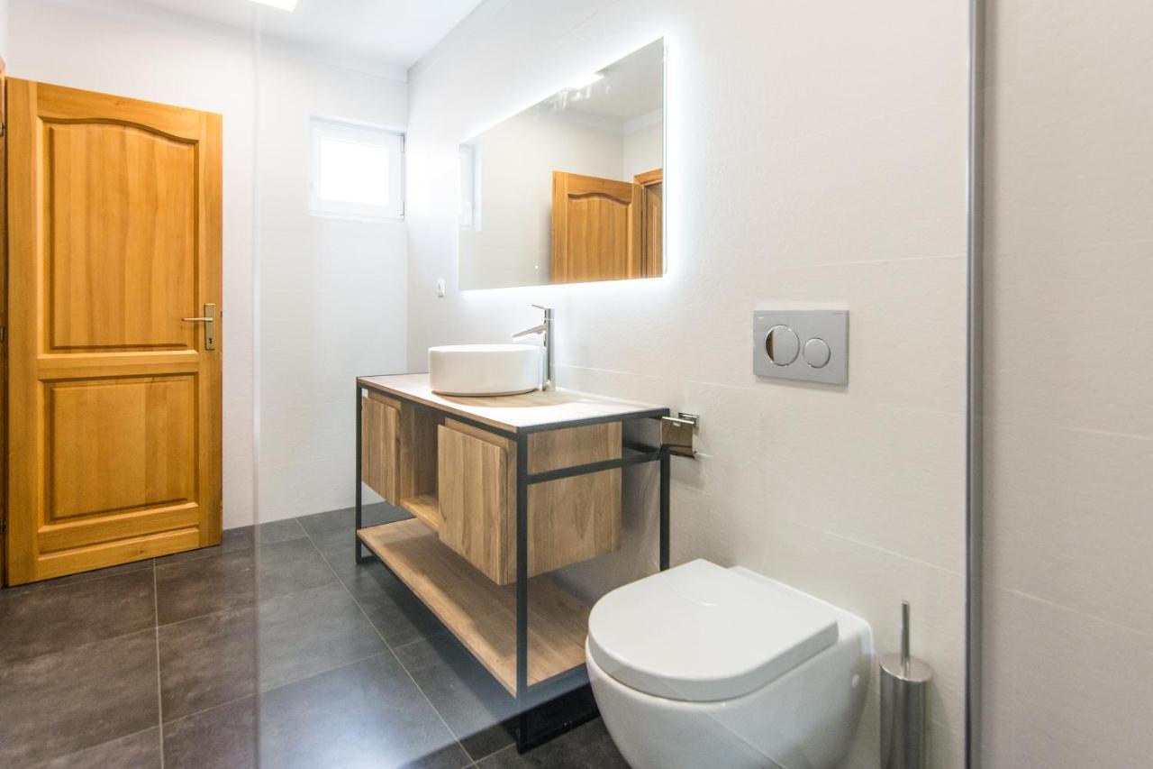 Apartments Basilea Biograd Na Moru Exterior photo
