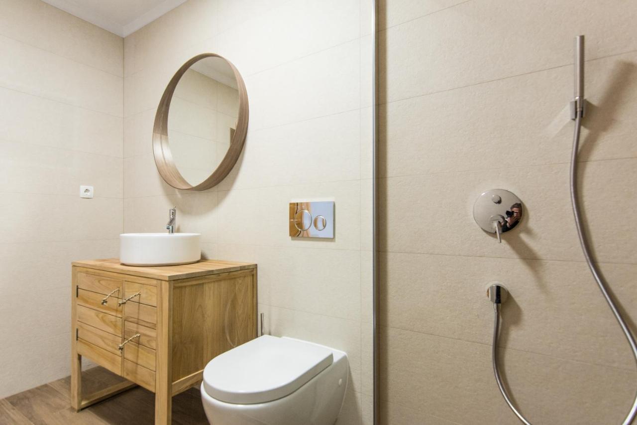 Apartments Basilea Biograd Na Moru Exterior photo