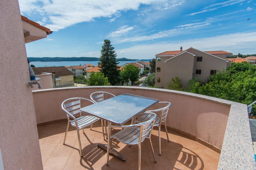 Apartments Basilea Biograd Na Moru Room photo
